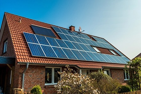 Solar panels uk cost